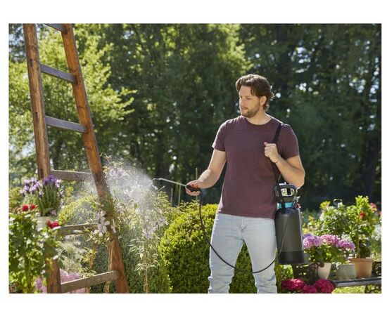  Опрыскиватель Gardena Comfort наполь.ранц. 5л черный (11130-20.000.00) 